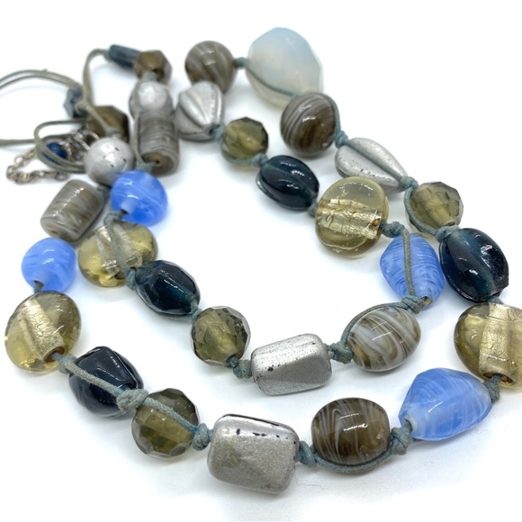 Glass Beads Hand-Knotted Cording 33" - Picture 2 of 8